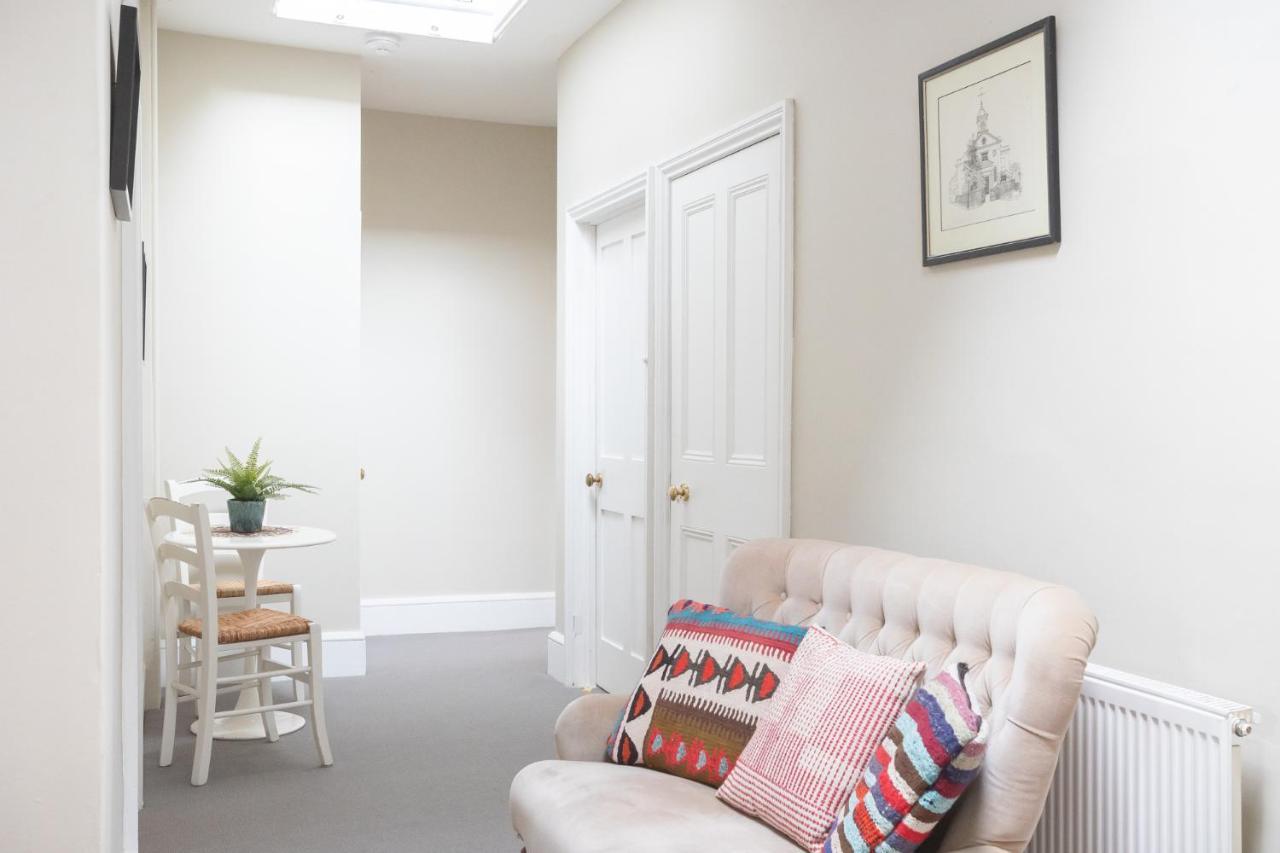 Spacious 3Br Victorian Cheltenham Loft Flat In Cotswolds - Free Parking 아파트 외부 사진